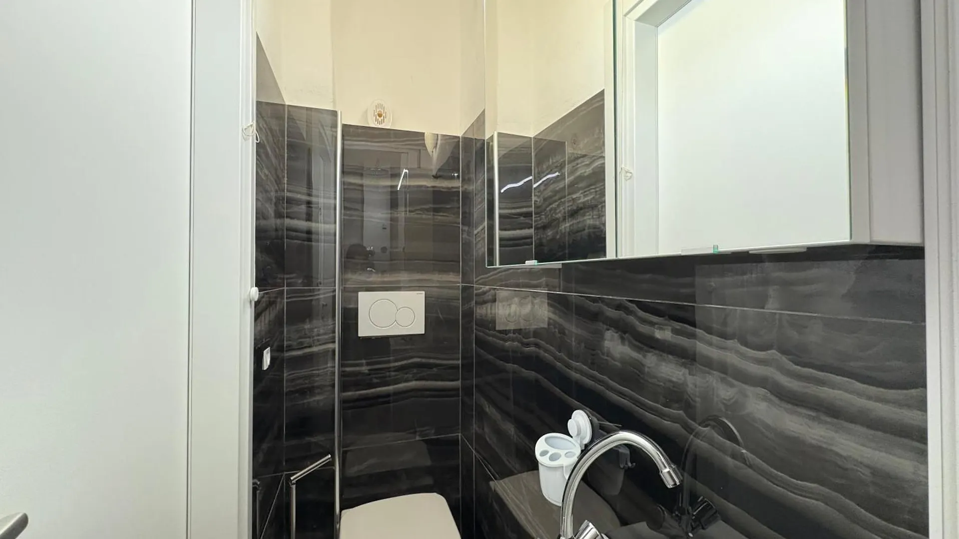 Modern Apartment Soggiorno Giovanni Dalle Bande Nere Florence