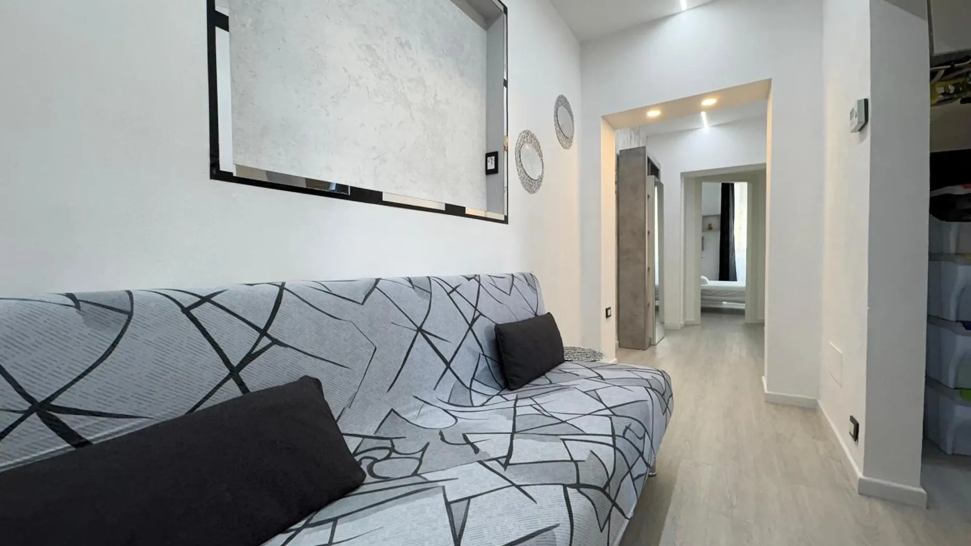 Modern Apartment Soggiorno Giovanni Dalle Bande Nere Florence Italy