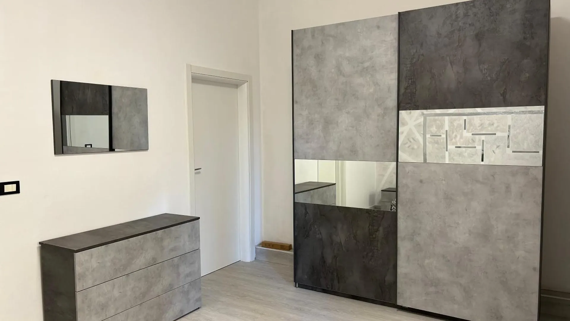 Modern Apartment Soggiorno Giovanni Dalle Bande Nere Firenze
